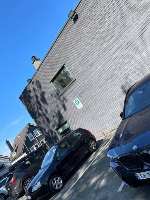 Flott Rekkehus, Leies Ut Til Ons Leilighet