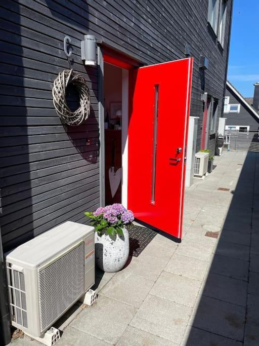 Leilighet Flott Rekkehus, Leies Ut Til Ons *